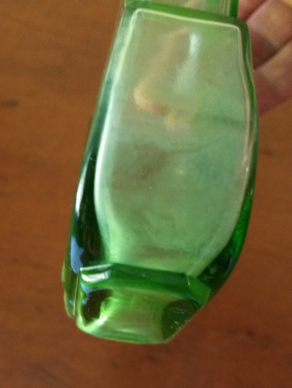 Vintage Green Glass Violin-Shaped Bottle - Picture 9 of 9